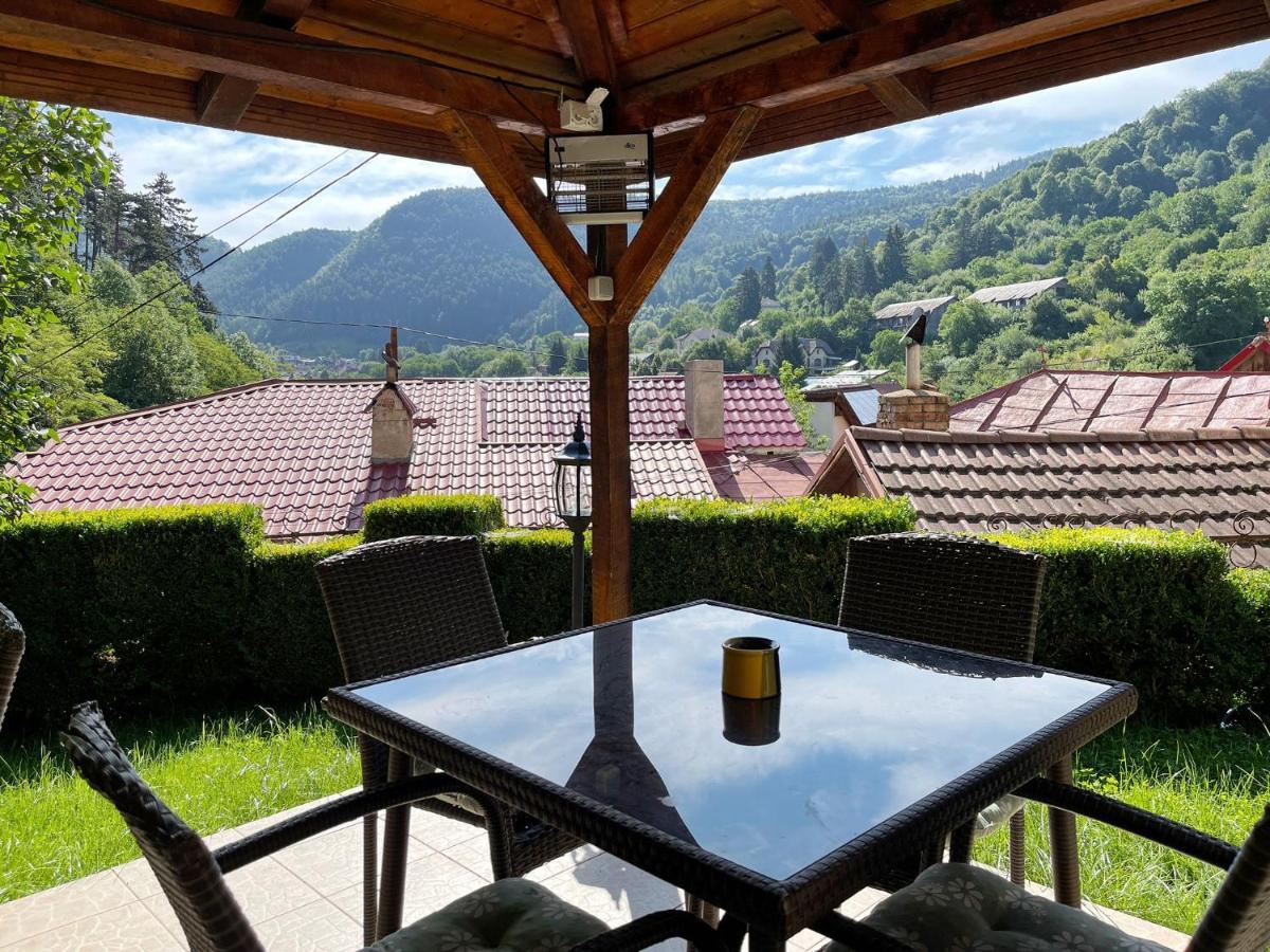 Dream House Brasov Hotel Ngoại thất bức ảnh